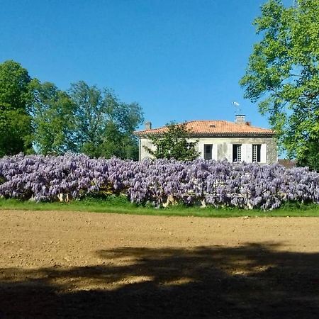 Chez Savary Varzay Bagian luar foto