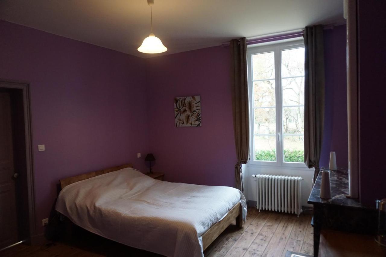 Chez Savary Varzay Bagian luar foto